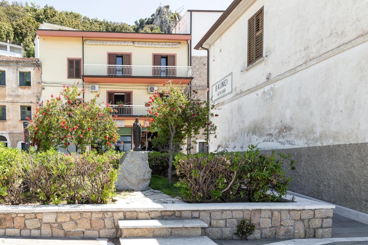 A Su Santu Nigola Apartamento Baunei Exterior foto